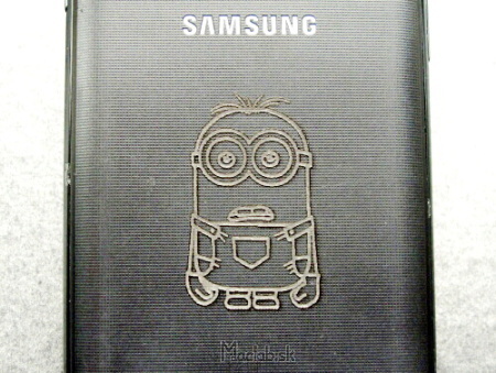 Engraving into a minion mobile